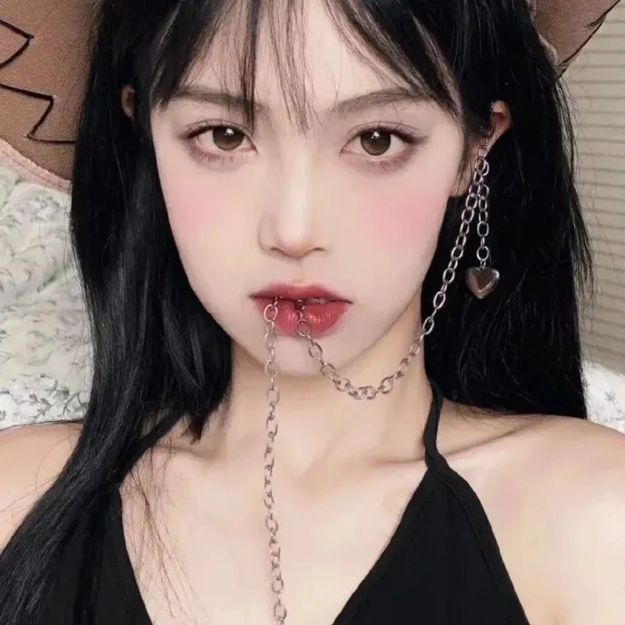 报告天师捡来的小祖宗把豪门掀了